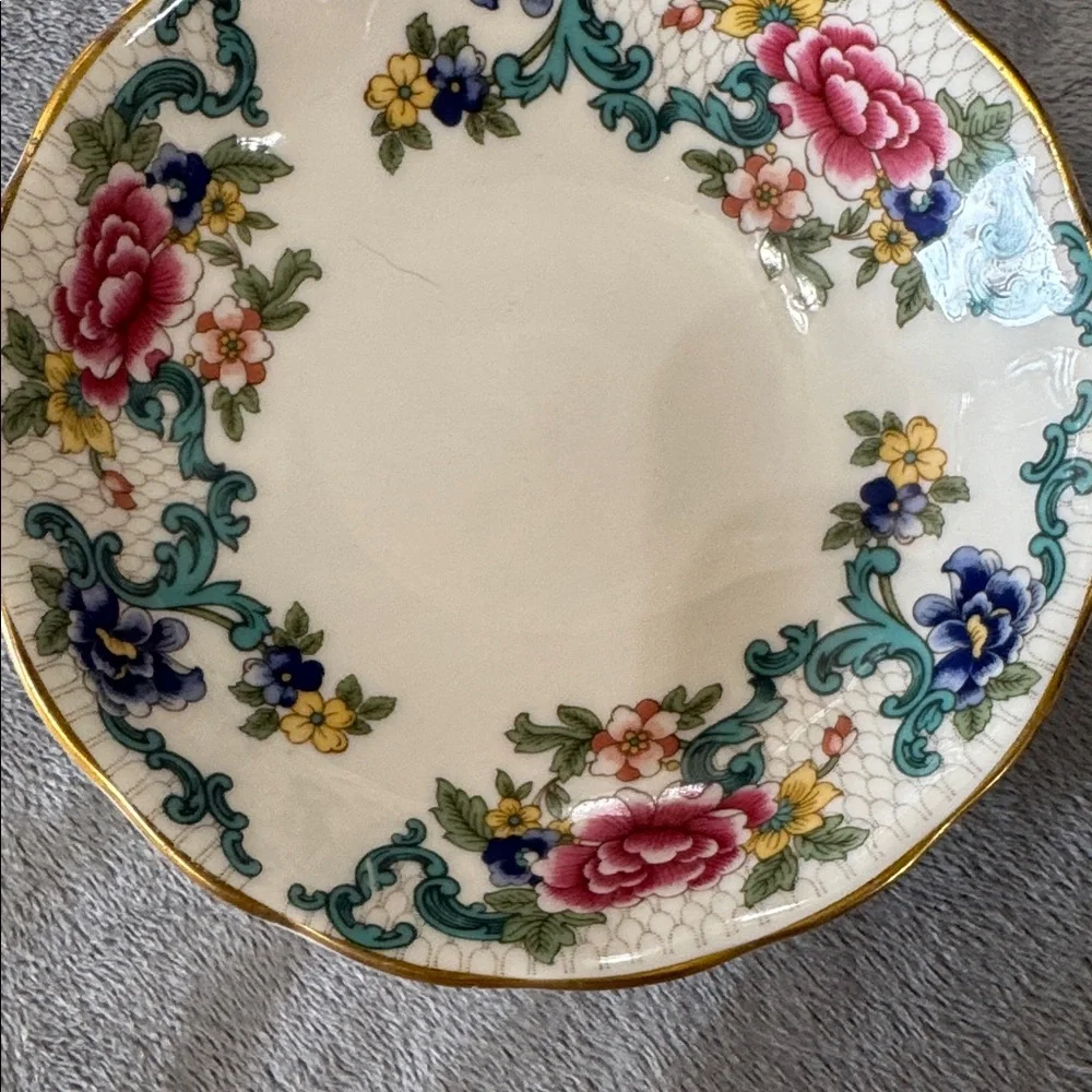 Royal Doulton Booths Floradora T.C. 1127 1981 Breakfast‎ Bowl  Gold Scallop Edge